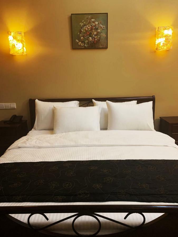 Boutique Hotel Art Villa Panorama Tbilisi Buitenkant foto