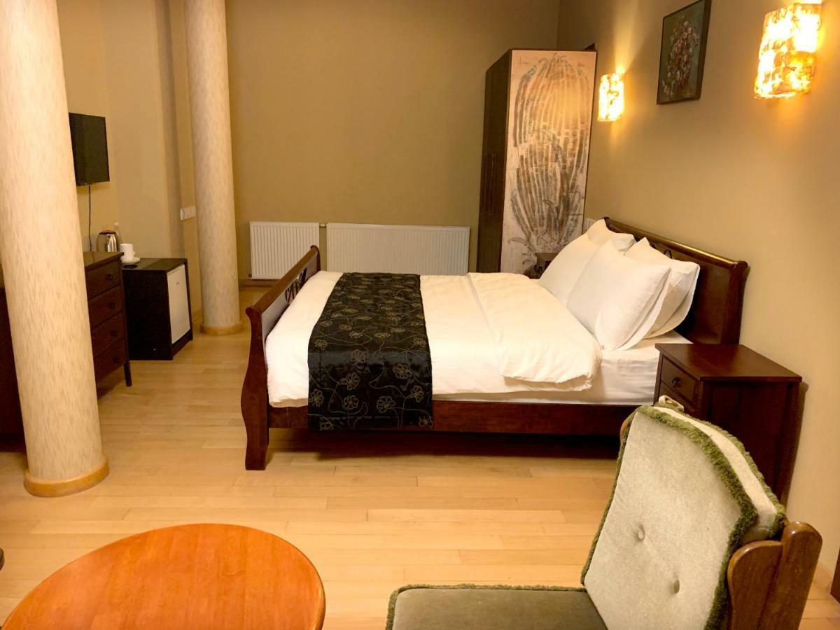Boutique Hotel Art Villa Panorama Tbilisi Buitenkant foto