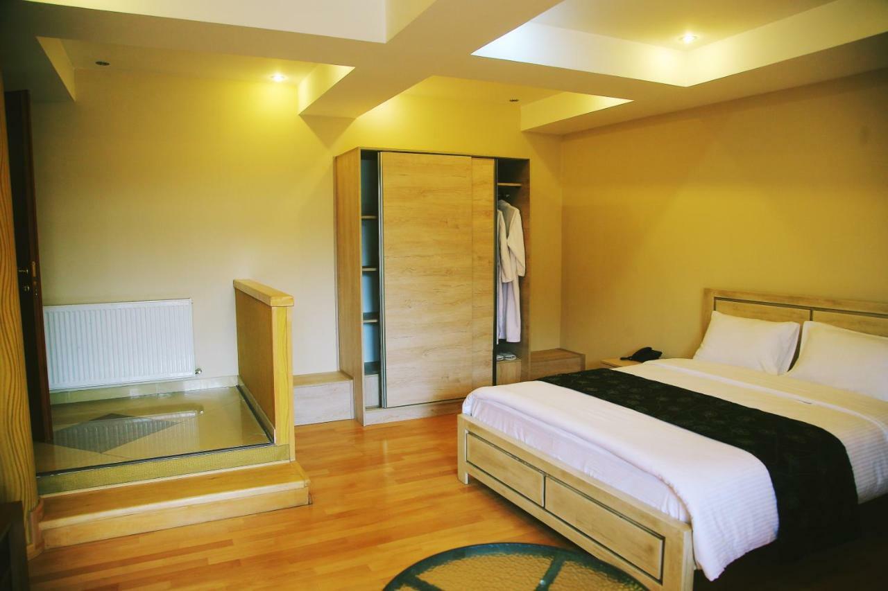 Boutique Hotel Art Villa Panorama Tbilisi Buitenkant foto